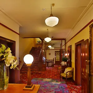 Astor Private Hobart