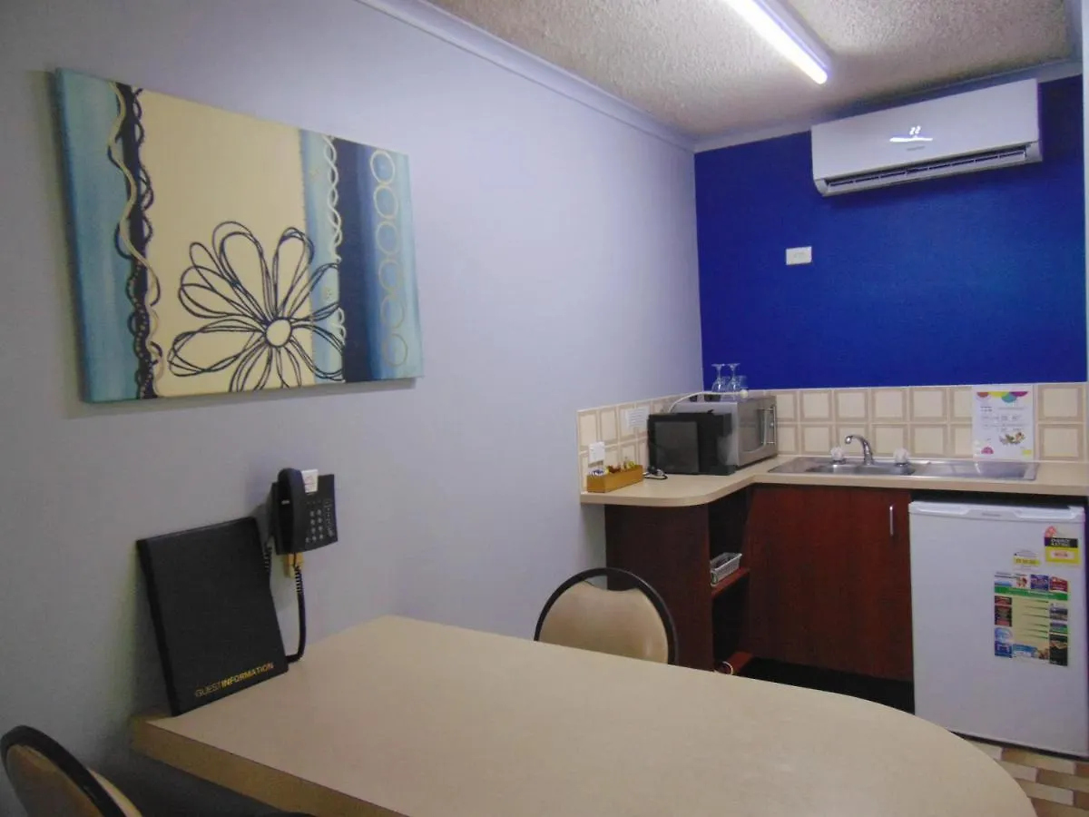 Rockhampton Court Motor Inn 3*,  Australia